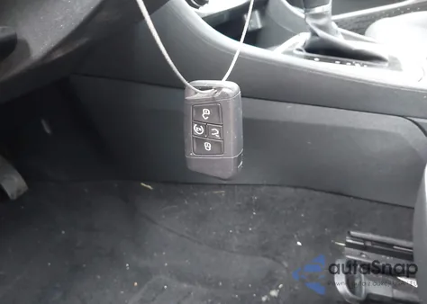 2019 Volkswagen Jetta 1.4T R-Line/1.4T S/1.4T Se from USA, damaged, VIN 3VWC57BU0KM225958